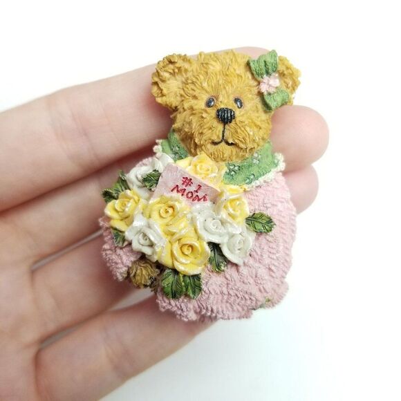 Vintage Bear in A Pink Dress with Flowers, Mothers Day Spring Pastel Brooch Pin - Picture 1 of 6